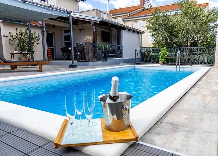 House With A Swimming Pool Pakostane, Biograd - 22480 פאקוסטאן