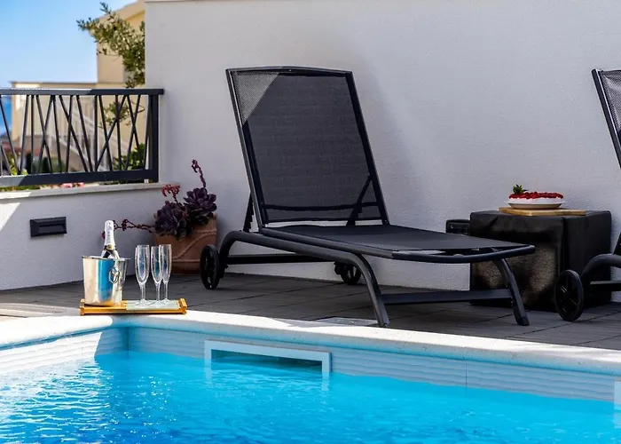 House With A Swimming Pool Pakostane, Biograd - 22480 בית נופש פאקוסטאן